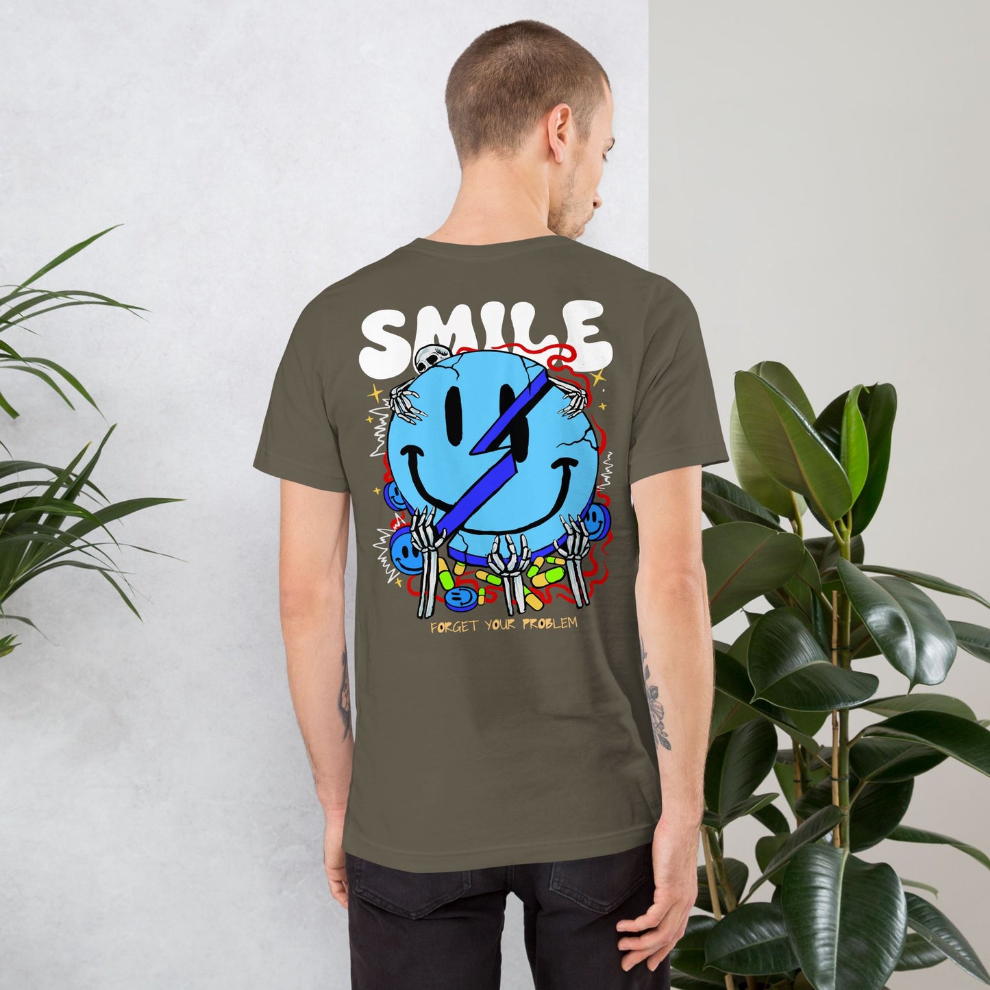 Forget your Problem, Keep Smile. Unisex-T-Shirt Soulmates Armee S