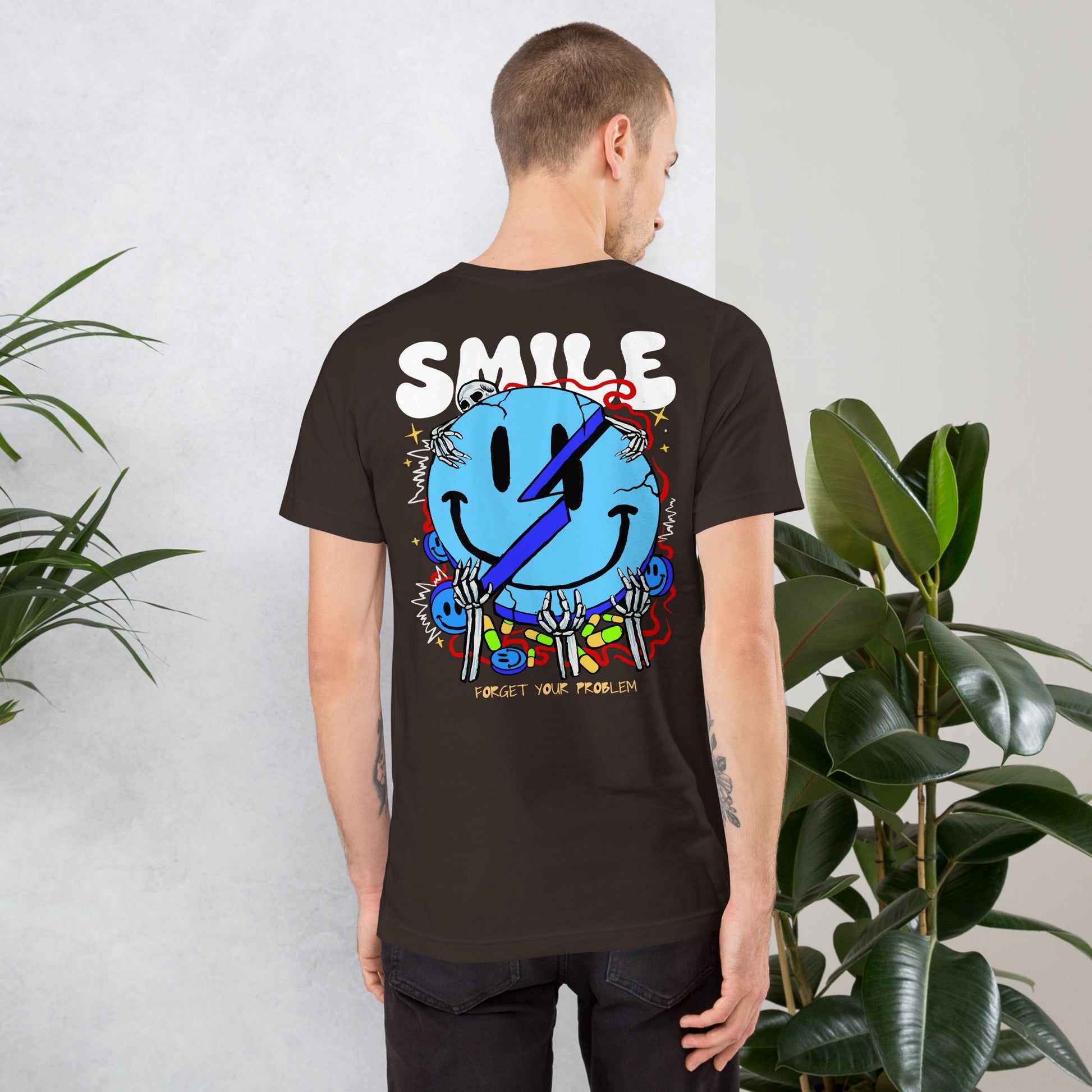 Forget your Problem, Keep Smile. Unisex-T-Shirt Soulmates Braun S