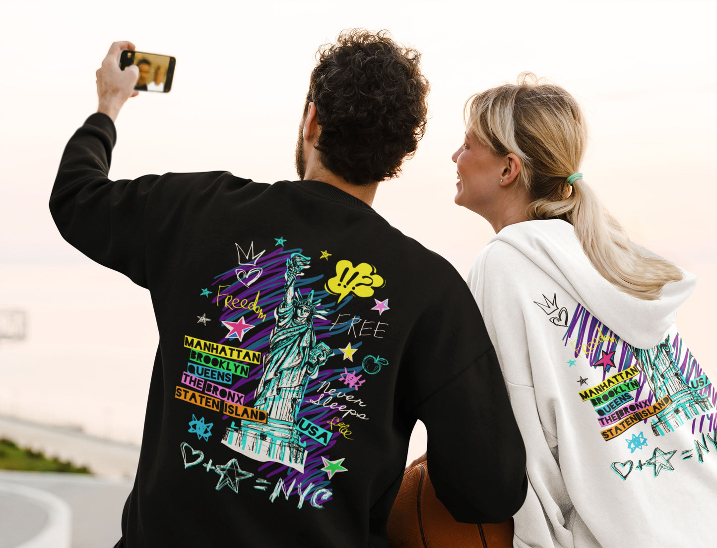 Freedom I Love NYC, Graffiti Soulmates Design. Unisex-Premium-Pullover Soulmates