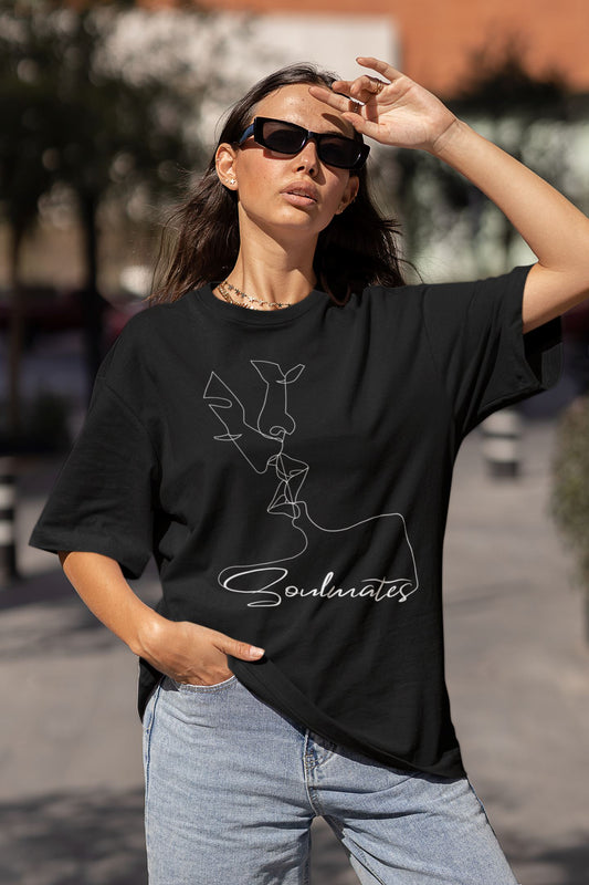 Kissing Soulmates - Organic Oversized Shirt Blaster Oversized Shirt ST/ST Shirtee
