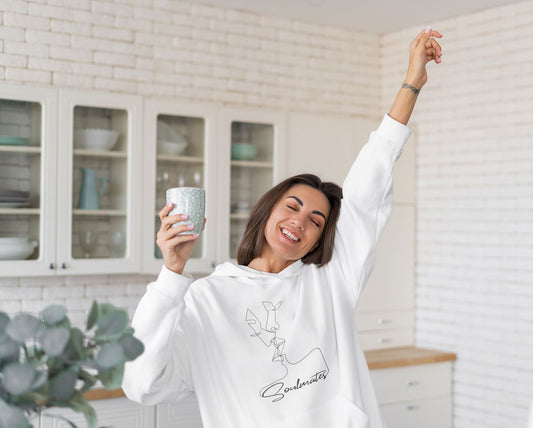 Kissing Soulmates Schlichtes Modernes Soulmates Design Unisex-Kapuzenpullover Soulmates